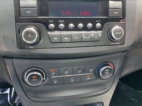 Used 2017 Nissan Sentra S FWD image 22