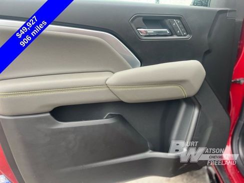 Used 2026 Chevrolet Colorado ZR2 w/ Technology Package image 11