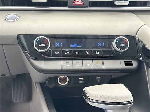 New 2026 Hyundai Elantra Blue image 30