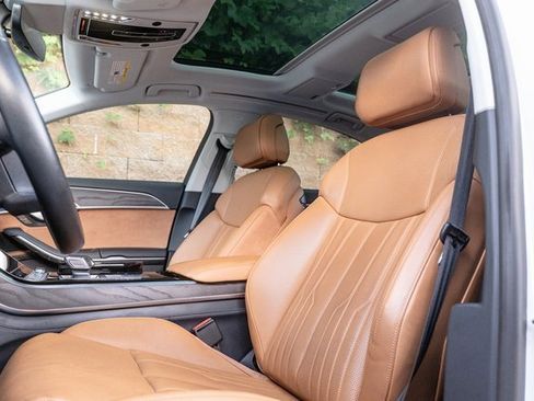 Used 2022 Audi A8 L 3.0T image 24