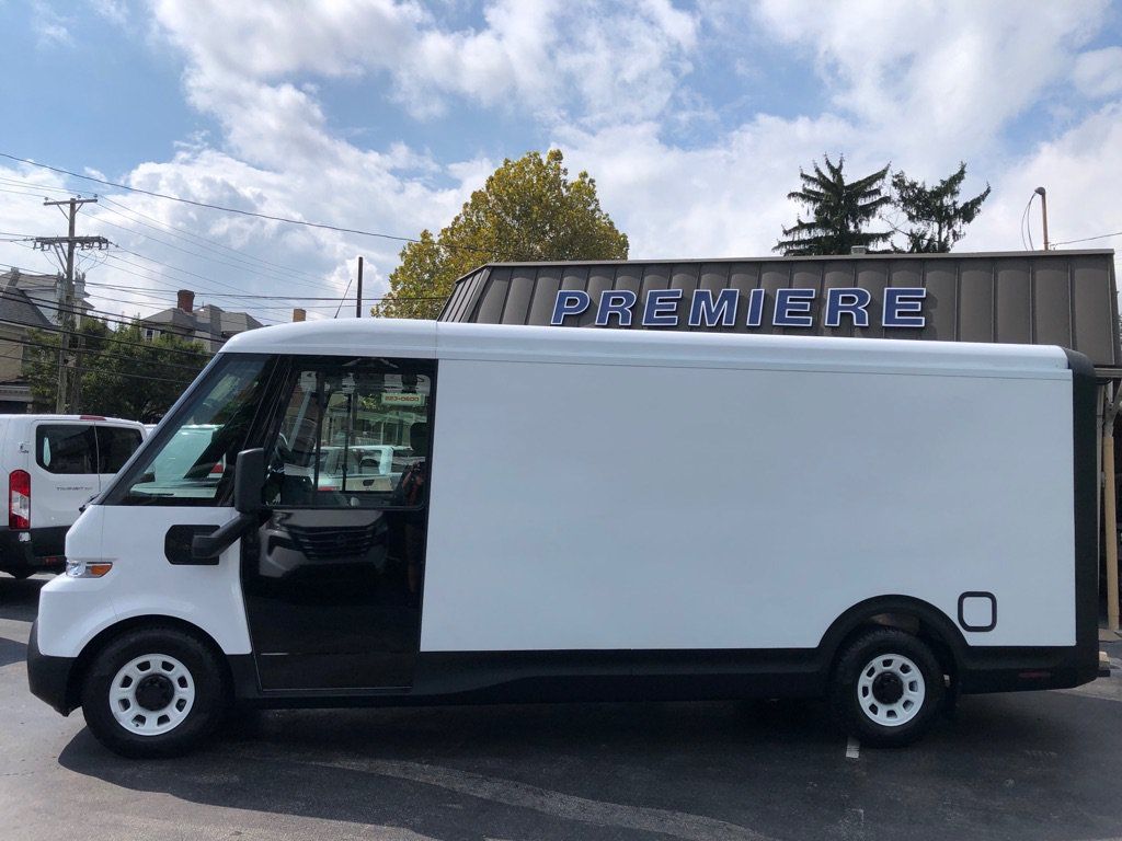 Used 2024 Chevrolet Brightdrop 600 w/ Commercial Equipment Package AWD/4WD image 4