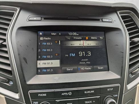 Used 2017 Hyundai Santa Fe Sport image 17