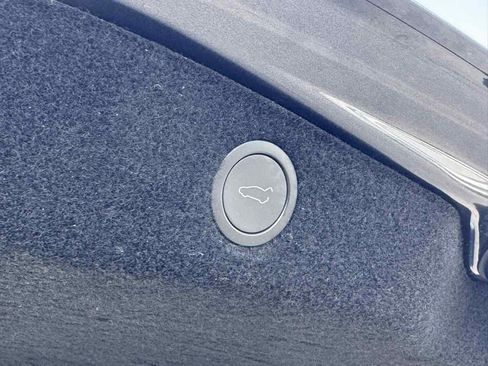 Used 2024 Tesla Model 3 RWD image 12