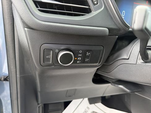 Used 2024 Ford Escape Active AWD/4WD image 17