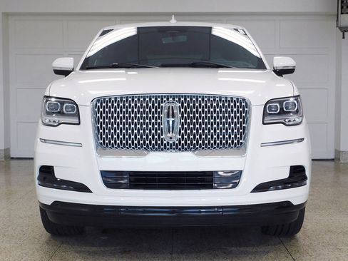 Used 2024 Lincoln Navigator Reserve w/ Equipment Group 201A image 5