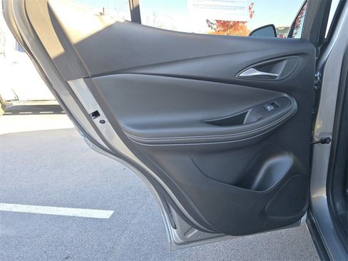 Certified 2024 Buick Encore GX Avenir image 23