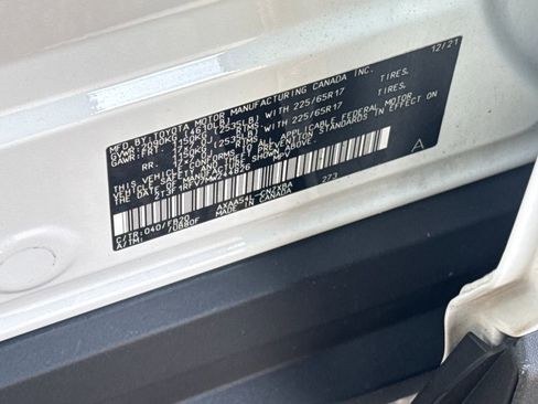 Used 2021 Toyota RAV4 LE image 46