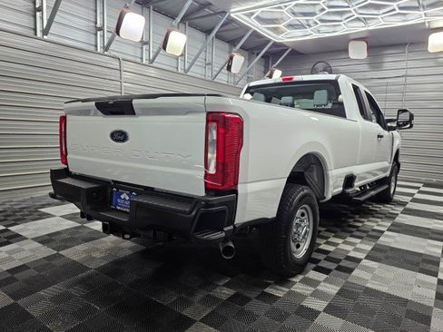 Used 2025 Ford F250 XL w/ F-250 >10K GVWR Package AWD/4WD image 6