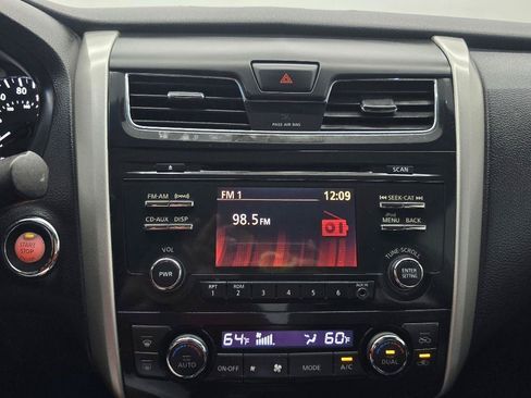 Used 2013 Nissan Altima 3.5 SL FWD image 26