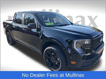 New 2025 Ford Maverick Lariat w/ Black Appearance Package