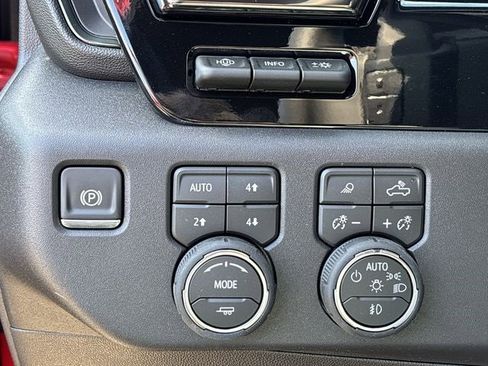 New 2026 Chevrolet Silverado 1500 ZR2 image 18