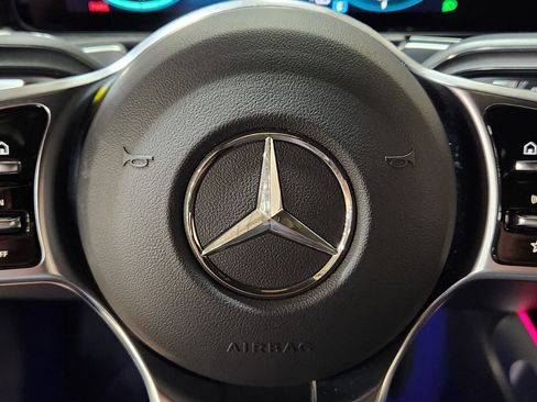 Used 2023 Mercedes-Benz EQB 250+ image 48