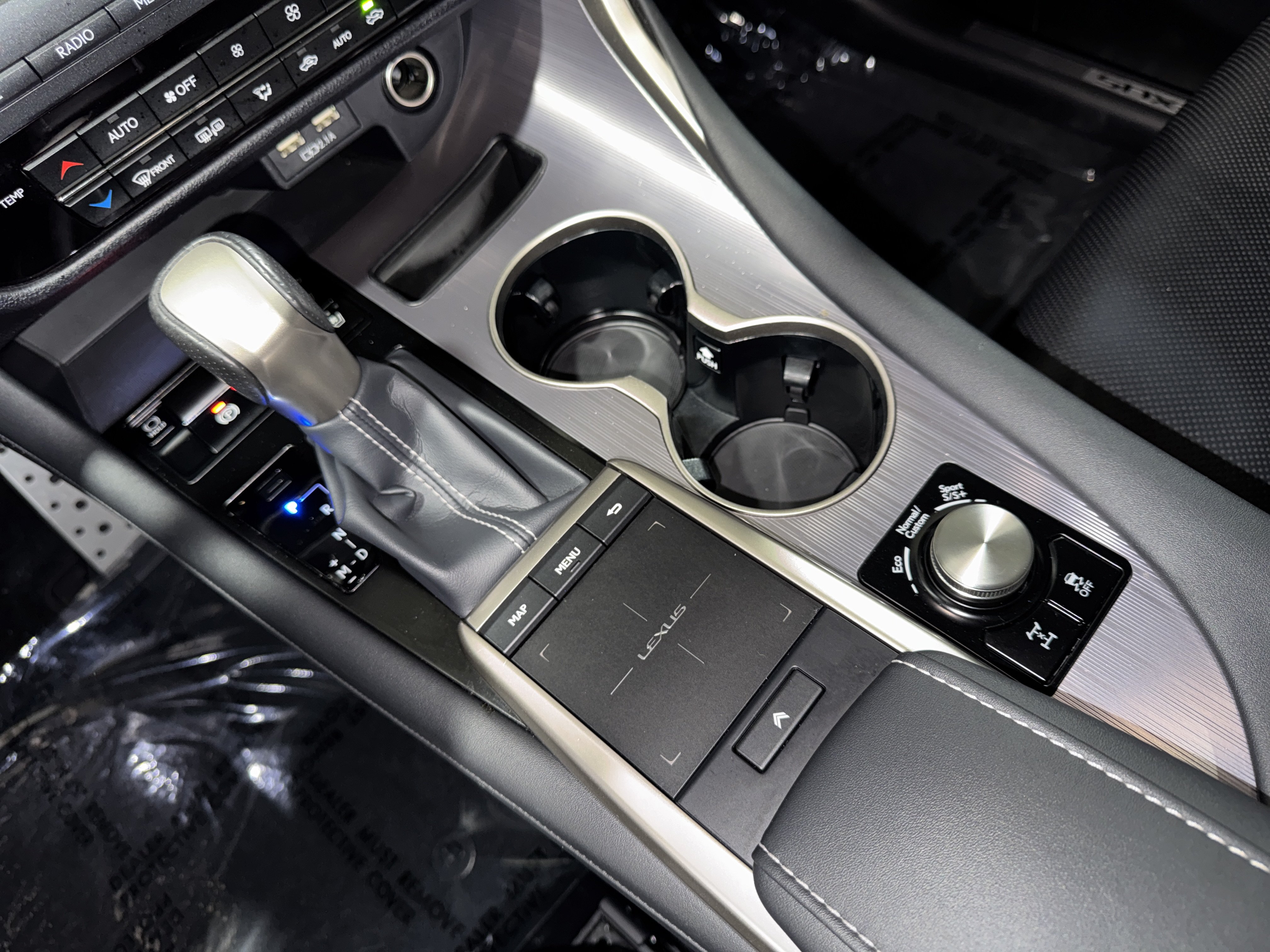 Used 2020 Lexus RX 350 F Sport w/ Accessory Package AWD/4WD image 29