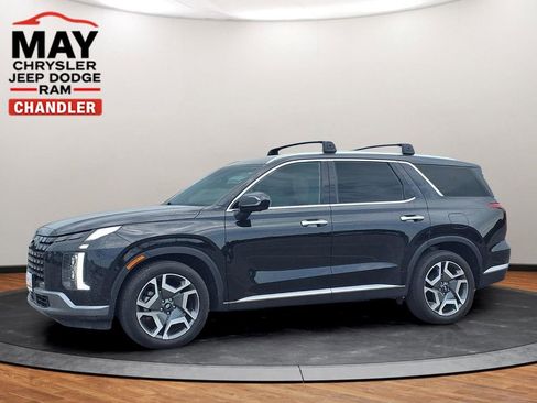 Used 2025 Hyundai Palisade SEL FWD image 18