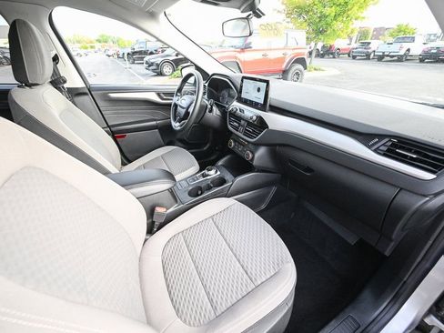 Certified 2022 Ford Escape SE image 23