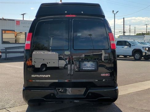 New 2025 GMC Savana 2500 Work Van 3D Extended Cargo Van w/ Driver Convenience Package image 5