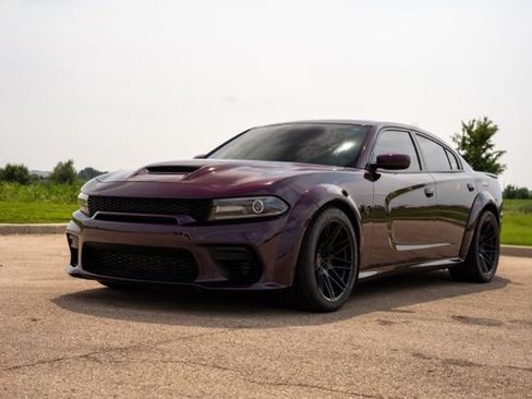 Used 2021 Dodge Charger SRT Hellcat RWD image 3