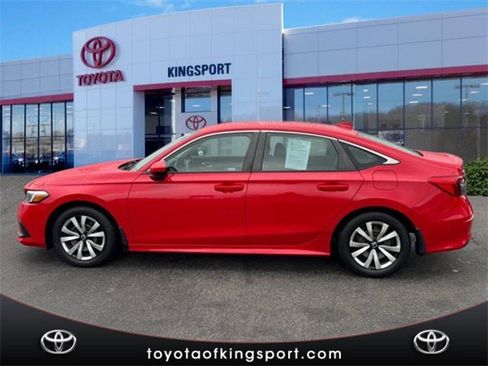 Used 2022 Honda Civic LX image 2