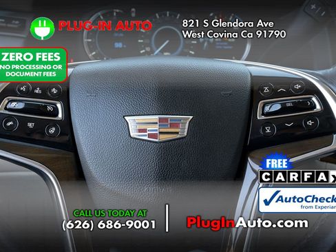 Used 2020 Cadillac Escalade Premium Luxury AWD/4WD image 26