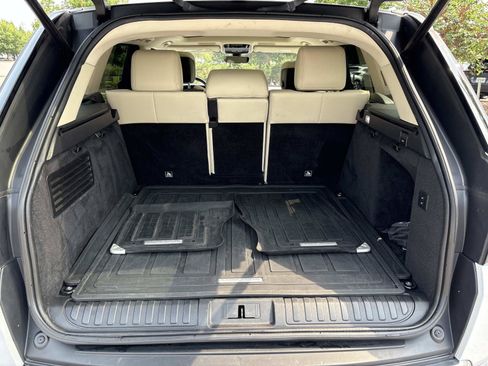 Used 2019 Land Rover Range Rover Sport HSE AWD/4WD image 34