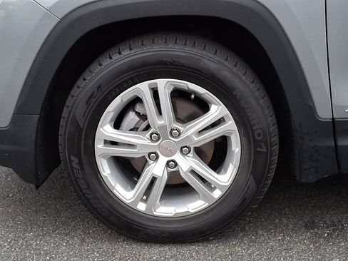 Certified 2024 GMC Terrain SLE FWD image 9