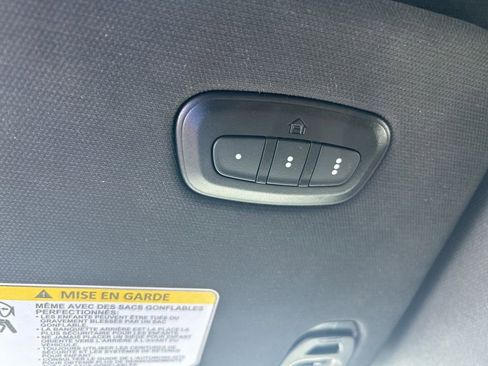Used 2024 RAM 1500 Laramie RWD image 39