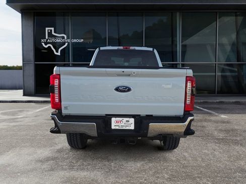 New 2026 Ford F350 Lariat w/ FX4 Off-Road Package image 4