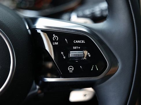 New 2026 Jaguar F-PACE R-Dynamic S image 42