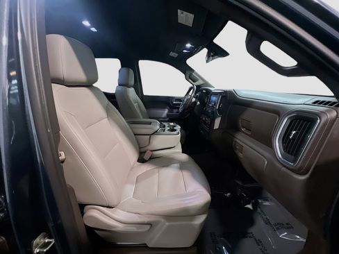 Used 2019 Chevrolet Silverado 1500 LT w/ Texas Edition AWD/4WD image 19