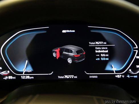 Used 2022 BMW X5 xDrive45e w/ Executive Package image 18