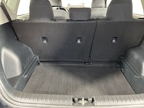 Used 2023 Kia Soul LX w/ LX Technology Package FWD image 19
