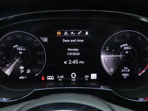 Used 2023 Bentley Bentayga Extended Wheelbase image 35