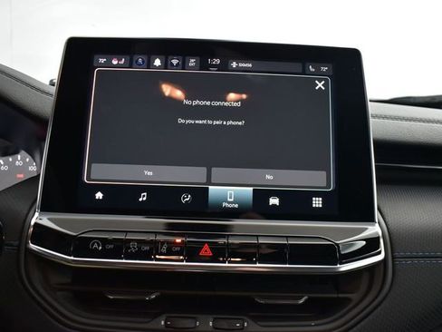 New 2026 Jeep Compass Latitude w/ Sun and Sound Group image 23