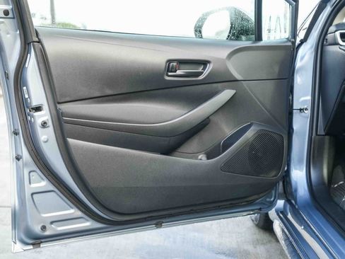 Used 2023 Toyota Corolla LE image 22