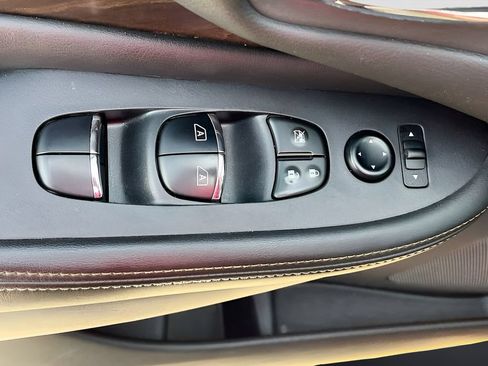 Used 2023 Nissan Murano Platinum w/ Cargo Package FWD image 18