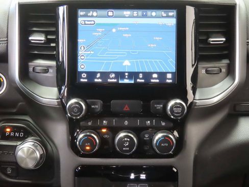 Used 2024 RAM 1500 Laramie image 9