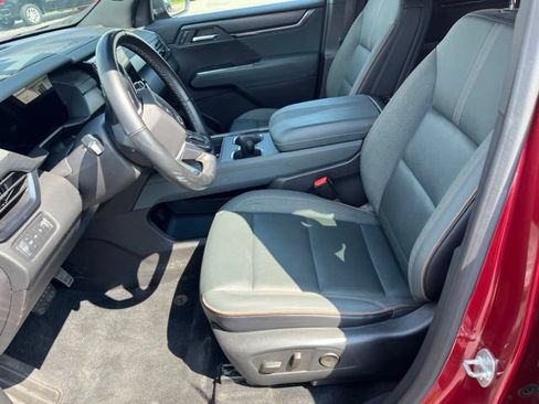 Used 2024 GMC Acadia AT4 w/ LPO, Floor Liner Package AWD/4WD image 9