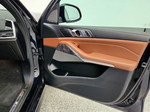 Used 2020 BMW X5 xDrive40i w/ M Sport Package AWD/4WD image 26