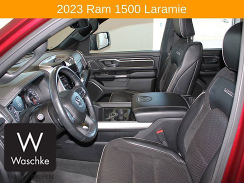 Used 2023 RAM 1500 Laramie AWD/4WD image 18