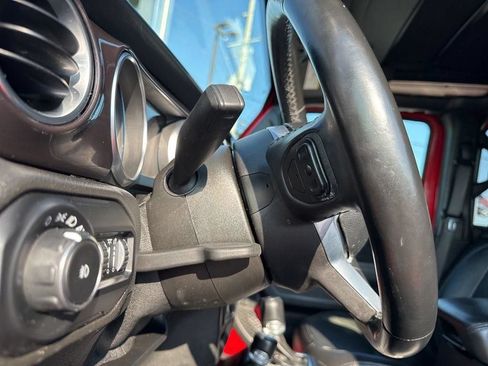 Used 2021 Jeep Wrangler Unlimited Sahara AWD/4WD image 45