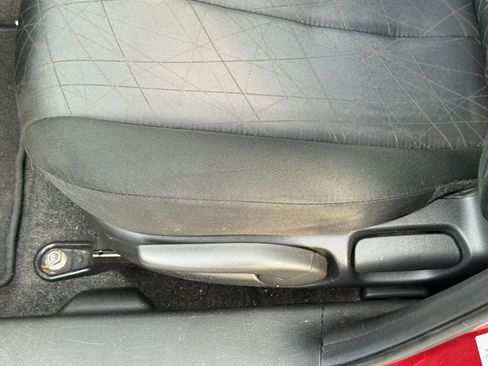 Used 2014 MAZDA MAZDA2 Sport image 14