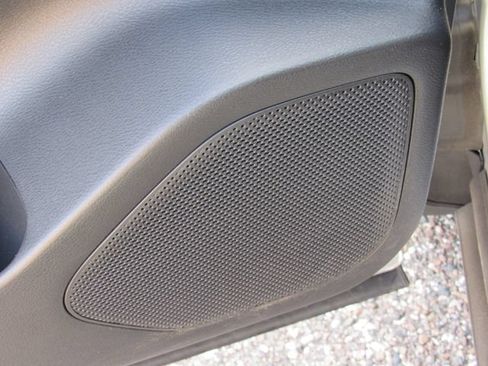 Certified 2024 Nissan Rogue SV FWD image 22