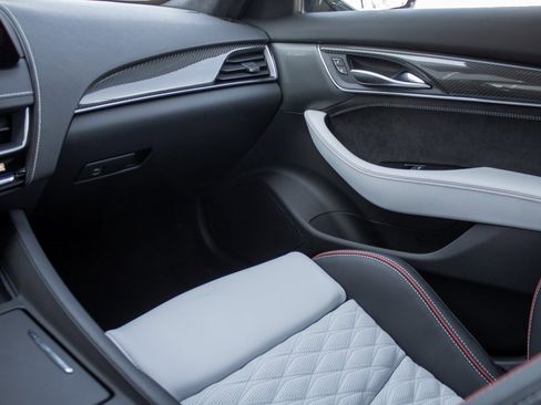 Used 2025 Cadillac CT5 V Blackwing w/ Super Cruise 1 Package image 20