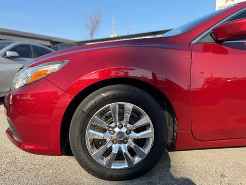 Used 2017 Nissan Altima 2.5 S w/ Power Driver Seat Package FWD image 32