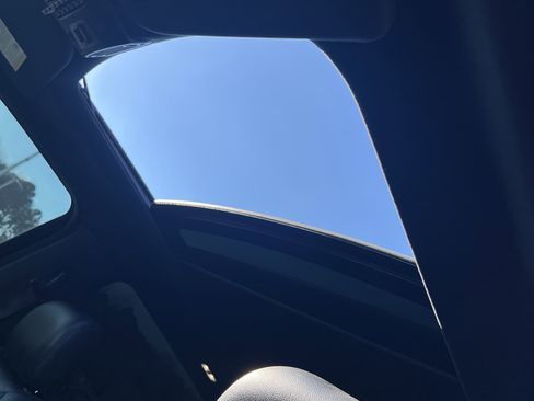 Used 2018 Ford F150 Raptor w/ Equipment Group 802A Luxury image 28