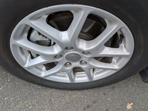 Used 2017 Chrysler Pacifica Touring image 13