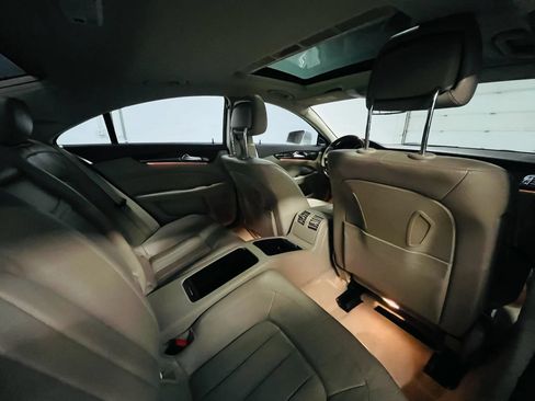 Used 2012 Mercedes-Benz CLS 550 image 10