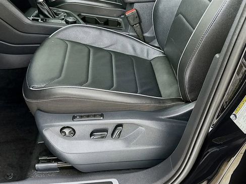Used 2024 Volkswagen Tiguan SEL R-Line w/ MDO Package, Two-Row image 30