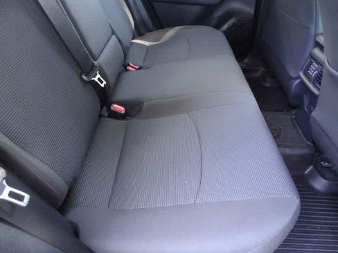 Used 2023 Toyota RAV4 LE AWD/4WD image 10