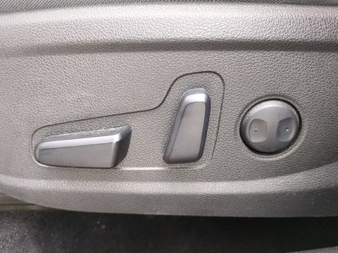 Certified 2023 Hyundai Santa Fe SEL FWD image 16